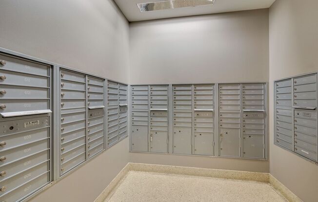 2 beds, 2.5 baths, $3,995, Unit Unit 809