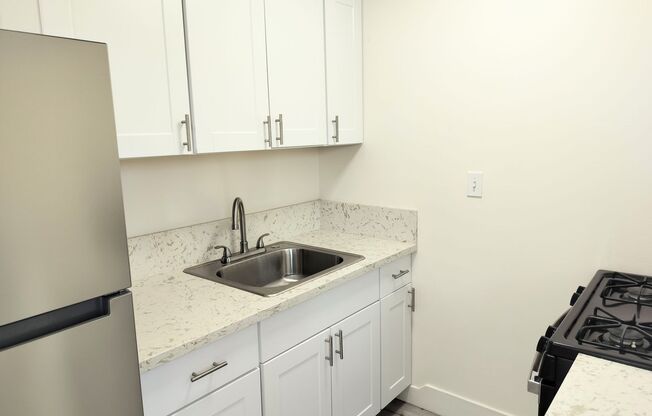 Studio, 1 bath, 350 sqft, $1,425, Unit 5478-19