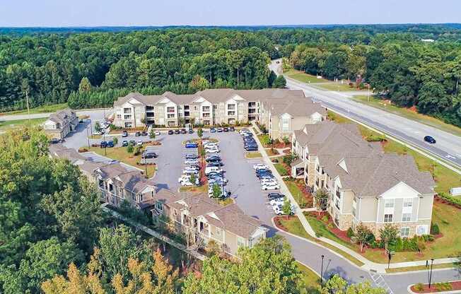 Ideally located near fine dining, shopping and entertainment