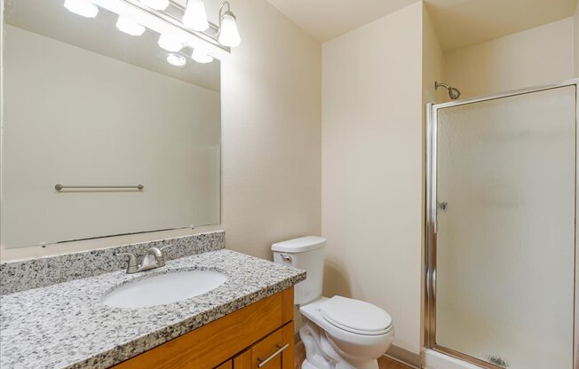 Cascade Woods bathroom