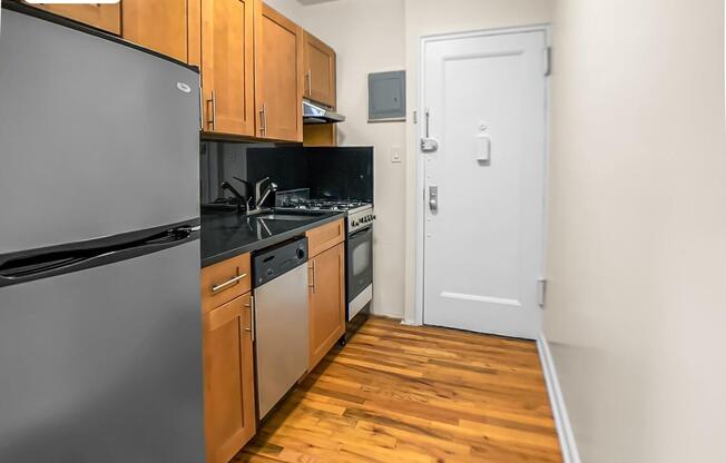 Studio, 1 bath, $2,850, Unit 2A