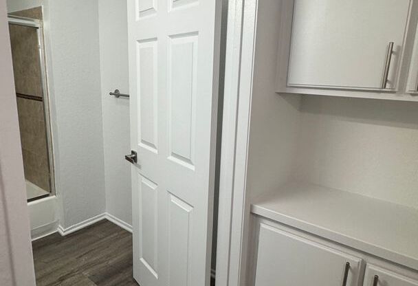 1 bed, 1 bath, $1,800, Unit 064#208