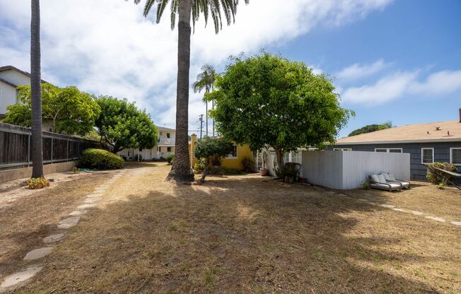 Cottage style 2-bedroom, 2-bathroom home withe private garage located in the heart of La Jolla