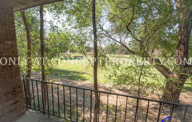 2 beds, 1 bath, 880 sqft, $1,249, Unit 25