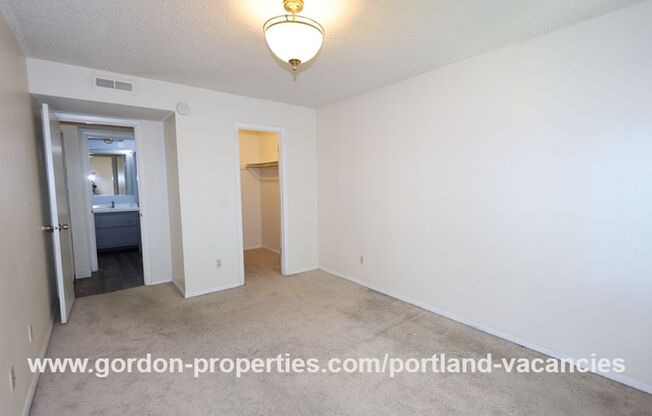 2 beds, 1 bath, $1,495