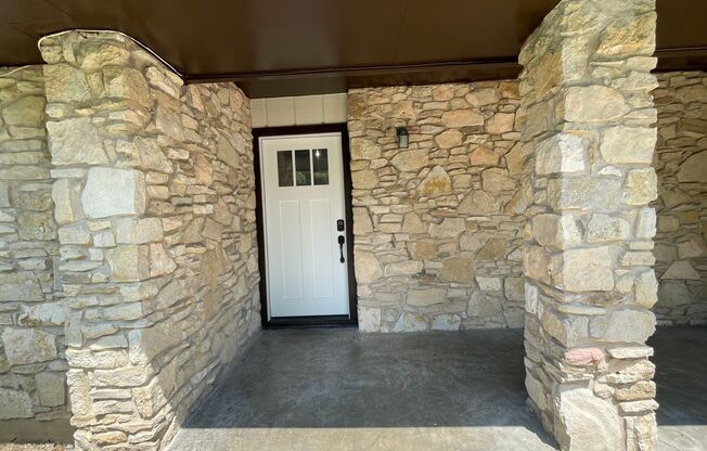Remodeled Beautiful 1 Story Home!