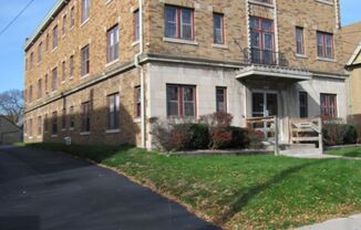 1767 N. Arlington Place