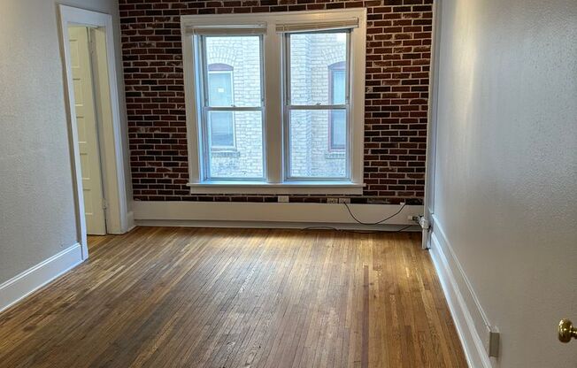 1 bed, 1 bath, 560 sqft, $999, Unit 205