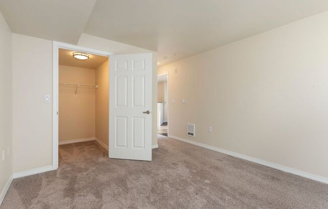 2 beds, 2 baths, 1,141 sqft, $2,545, Unit 407