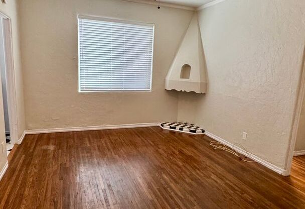 0080 - 328 ELM AVE. LLC.