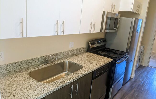 J0305 - The Carter Apartments
