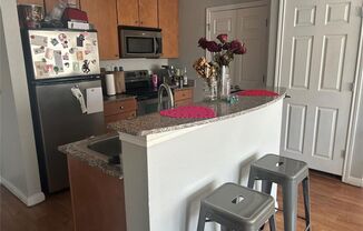 2 beds, 2 baths, $2,350, Unit # 304