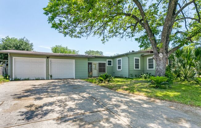 3- BEDROOM IN JEFFERSON TERRACE
