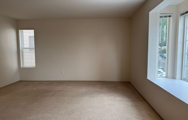 CLICK "REQUEST A TOUR" NOW!