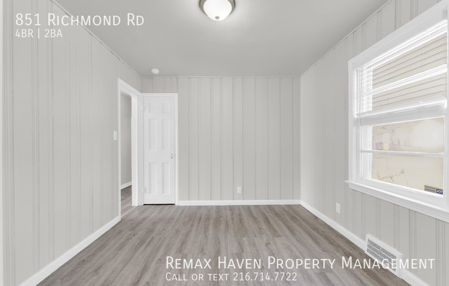 851 RICHMOND RD