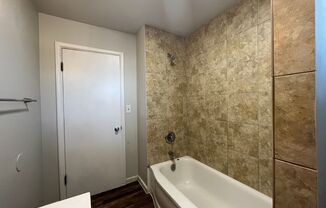 1 bed, 1 bath, 485 sqft, $730, Unit a210 9