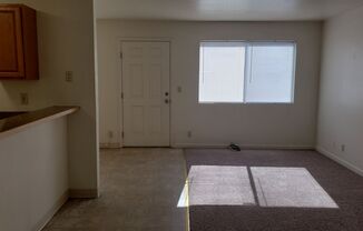 2 beds, 1 bath, 775 sqft, $1,300, Unit A1
