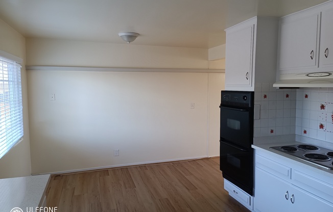 2 beds, 1 bath, 1,000 sqft, $2,550, Unit F