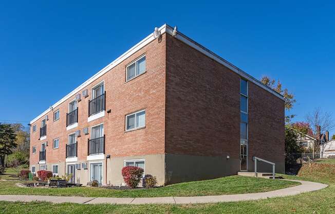 Oakview Apartments at Cincinnati Premier Living*, Ohio