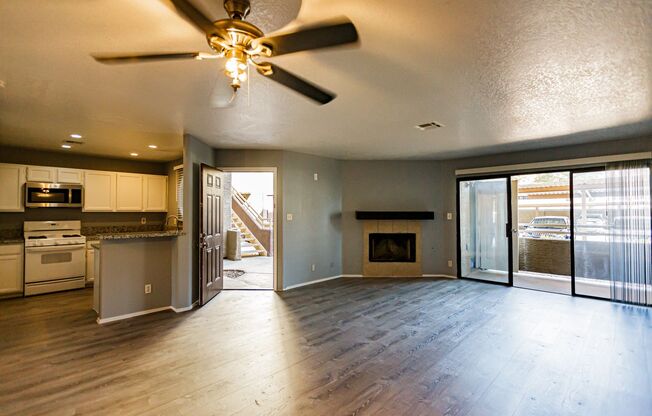 Downstairs Condo with Lots of Upgrades