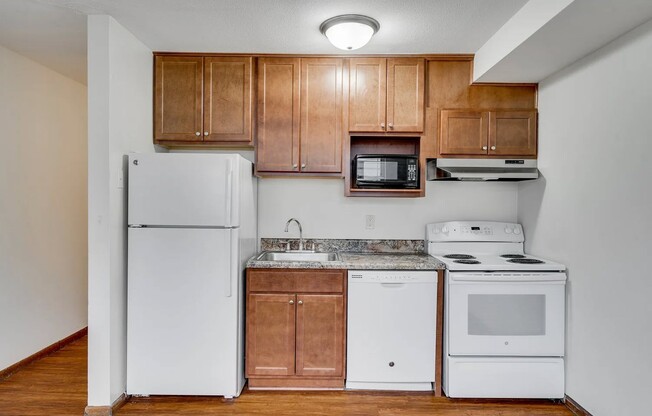 Welcome to Central Lakes of Uptown, where modern living meets convenience. Enjoy well-appointed kitchens with updated appliances and stylish finishes. Discover your perfect home today! Schedule a tour and take the first step towards upscale living.