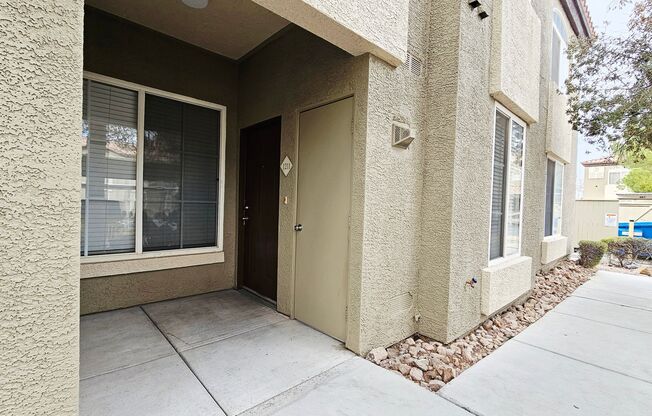 2 beds, 2 baths, $1,450, Unit # 1211