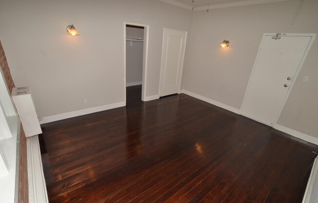 Studio, 1 bath, 400 sqft, $1,450