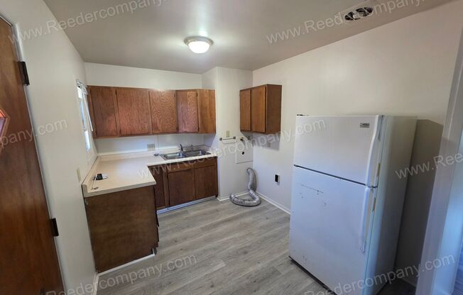 Newly updated 3 bedroom 1 bathroom house