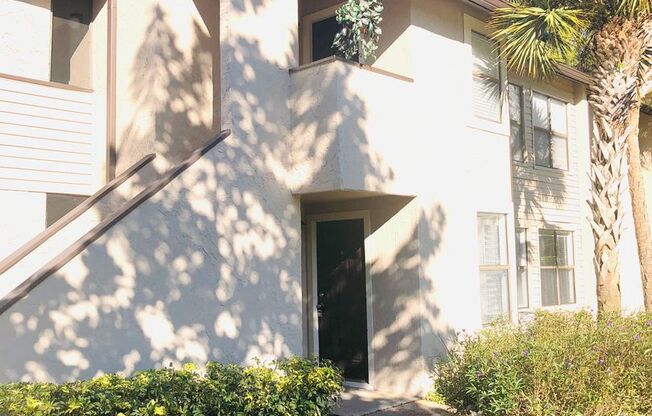 Beautiful Vintage Condo Home For Rent! 2 Bed 2 Bath ( AVAILABLE MOVE IN TODAY )