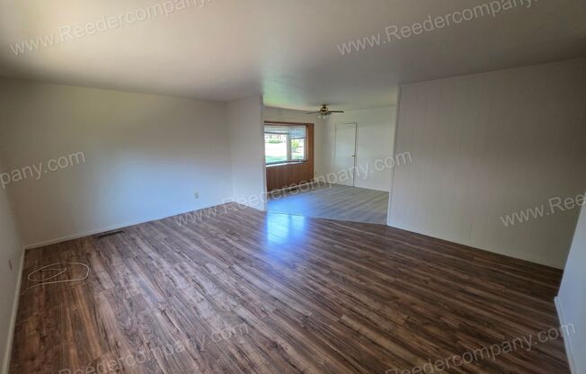 Newly updated 3 bedroom 1 bathroom house