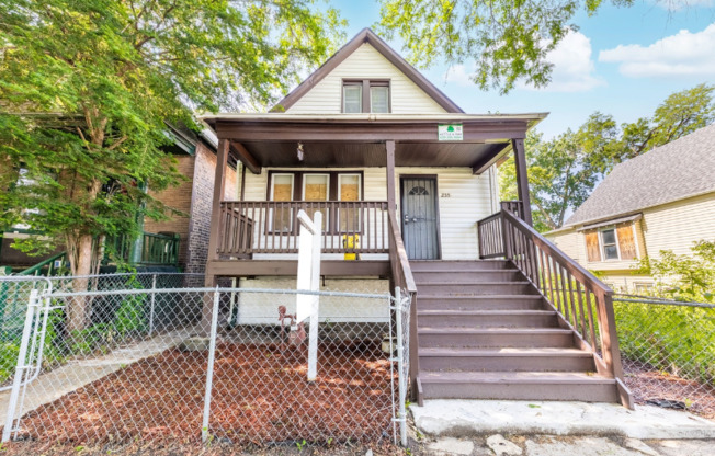 235 W 110 ST