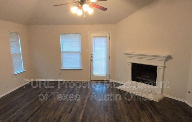 406 PECAN GRV DR