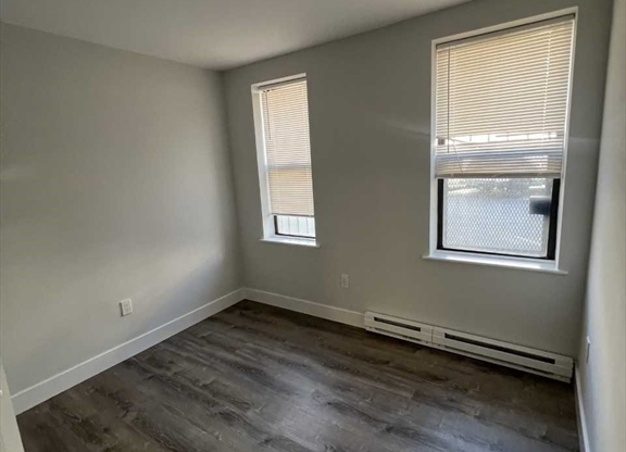 2 beds, 1 bath, $3,350, Unit D