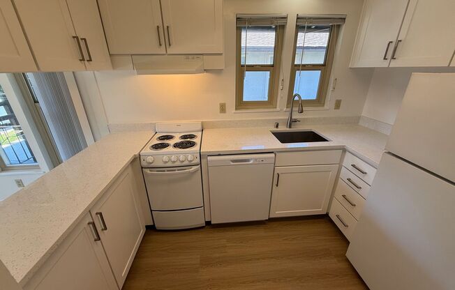 Camelback South Apartments