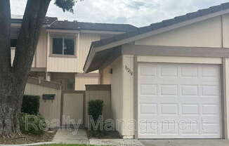 11218 POBLADO RD