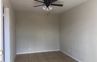 1 bed, 1 bath, 600 sqft, $795, Unit E