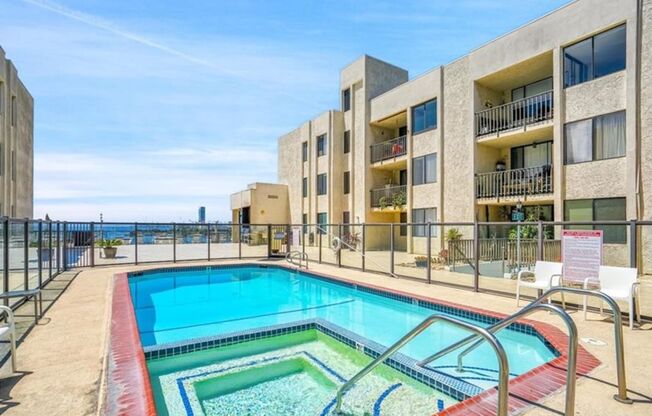 1 bed, 1 bath, $2,595, Unit Huntington Beach, CA 92647