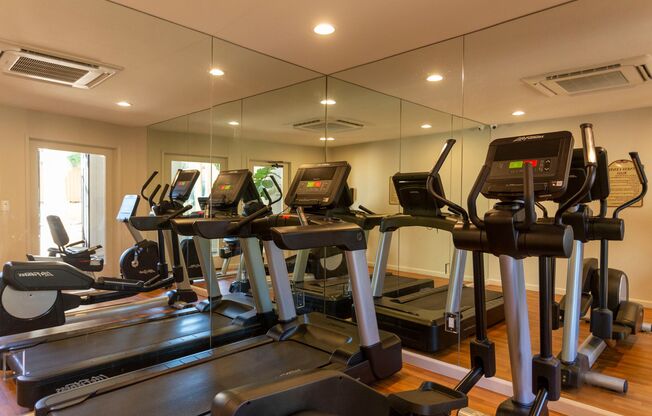 3 beds, 2 baths, 1,186 sqft, $3,195, Unit C-05