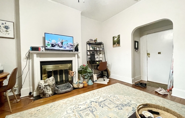 30 Peterborough St Apt B