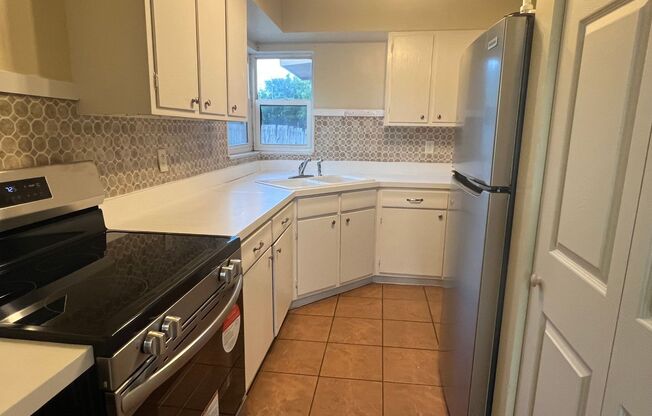 Welcome Home  CAll Sheila Campbell  407-687-7900   Hurry will not last!