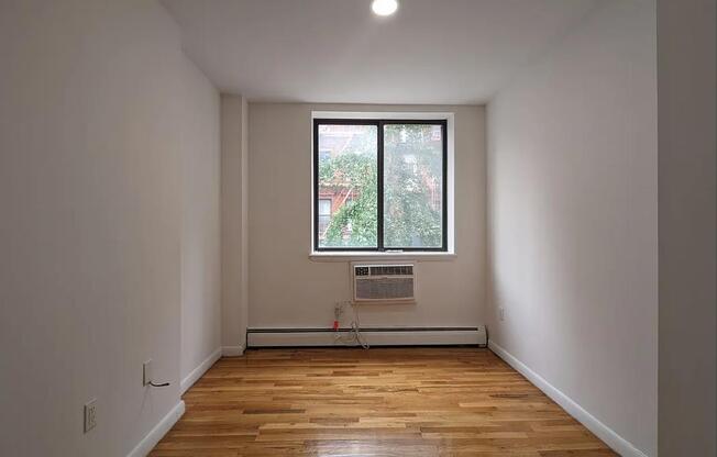 1 bed, 1 bath, $3,643, Unit 6-D