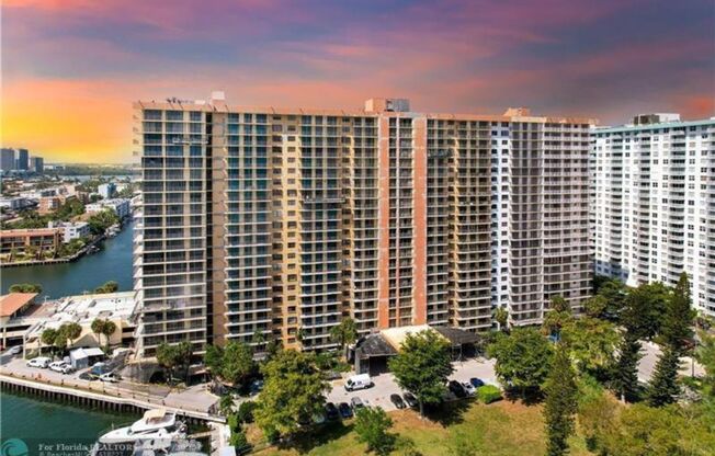 290 174 Street, Unit 417, Sunny Isles Beach