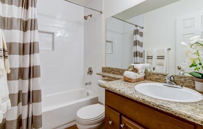 2 beds, 2 baths, 990 sqft, $2,698
