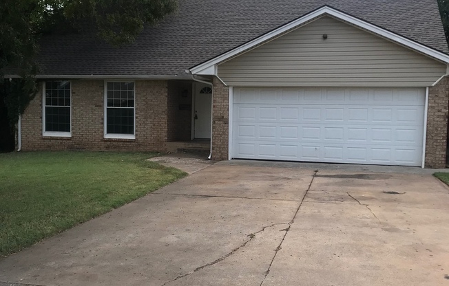 Wonderful 4 Bed, 2.5 bath, Two Car Garage with Huge Bonus Room