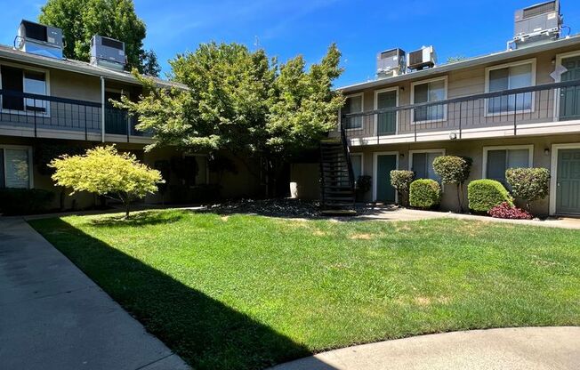 1 bed, 1 bath, 462 sqft, $1,275, Unit 1570 CAL-204