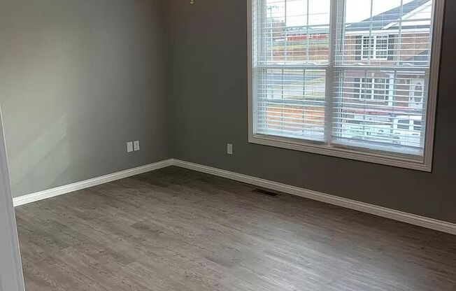 2 beds, 1.5 baths, 1,200 sqft, $1,050, Unit 103D