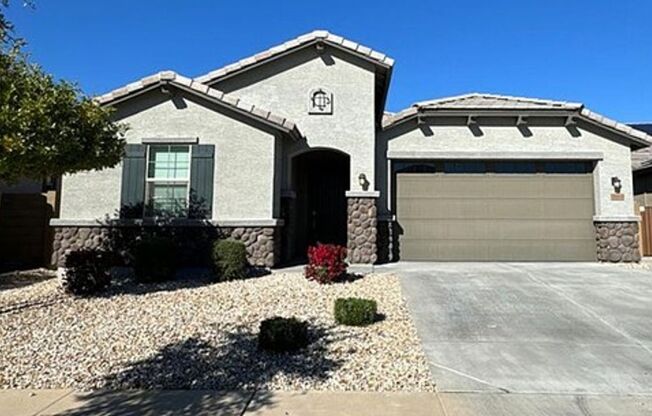 3 Bedroom, 2, Bath Home with 1 Bedroom Casita Available NOW!