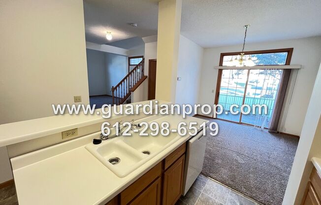 2 beds, 1.5 baths, $1,780