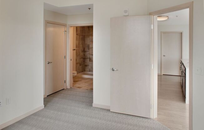 2 beds, 2 baths, 1,080 sqft, $2,895, Unit 0403