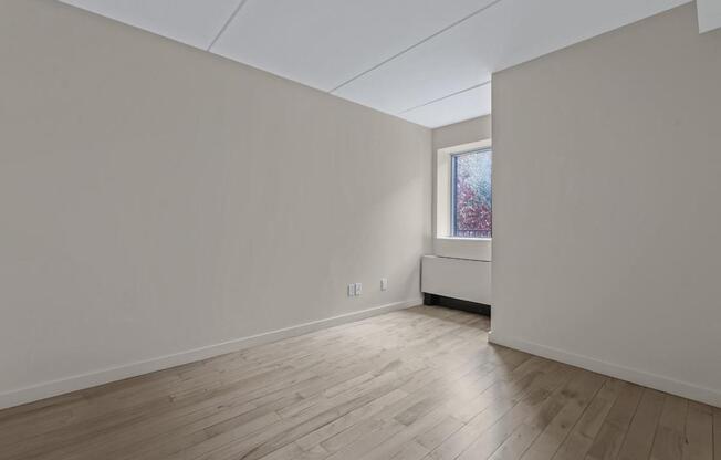 2 beds, 1 bath, 754 sqft, $3,400, Unit A2D